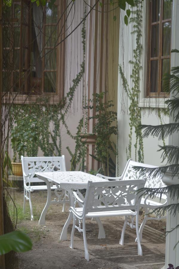 The Wilsons' Shangrila Bed & Breakfast Dumaguete City Ngoại thất bức ảnh
