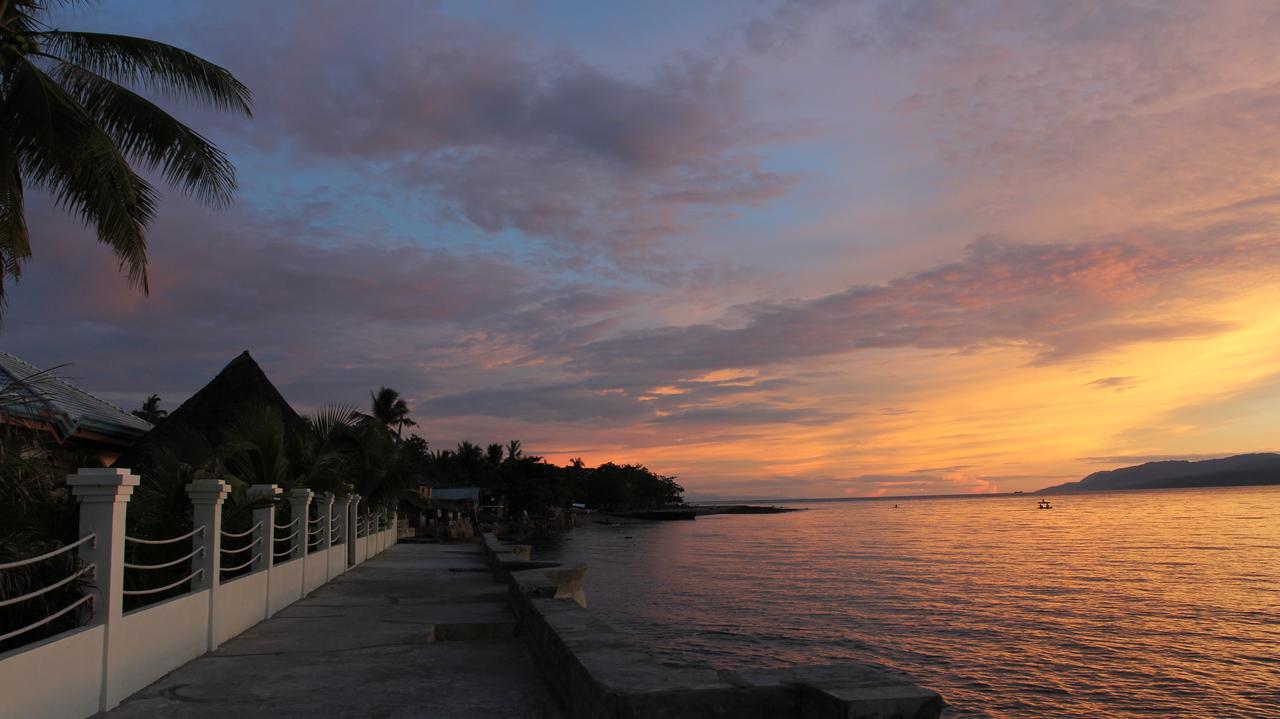 The Wilsons' Shangrila Bed & Breakfast Dumaguete City Ngoại thất bức ảnh