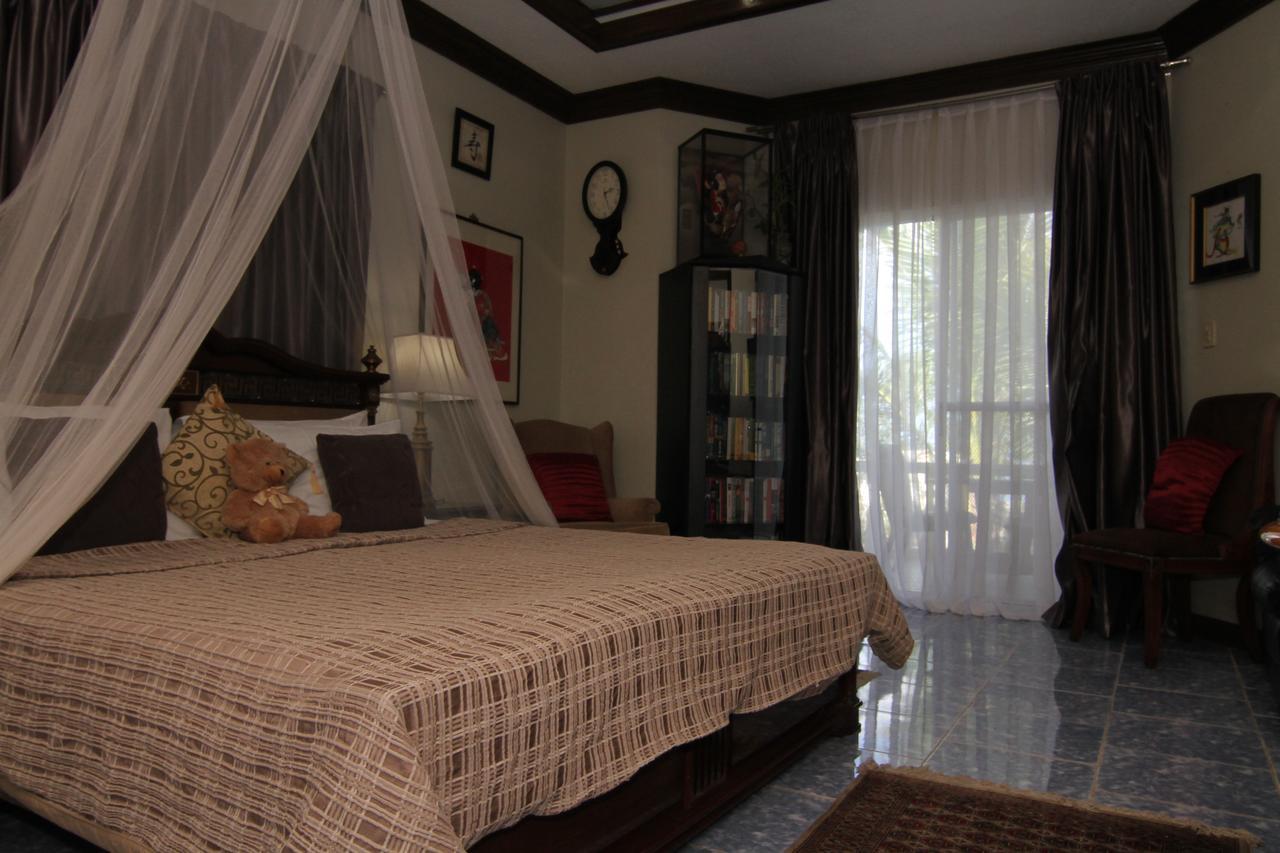 The Wilsons' Shangrila Bed & Breakfast Dumaguete City Ngoại thất bức ảnh