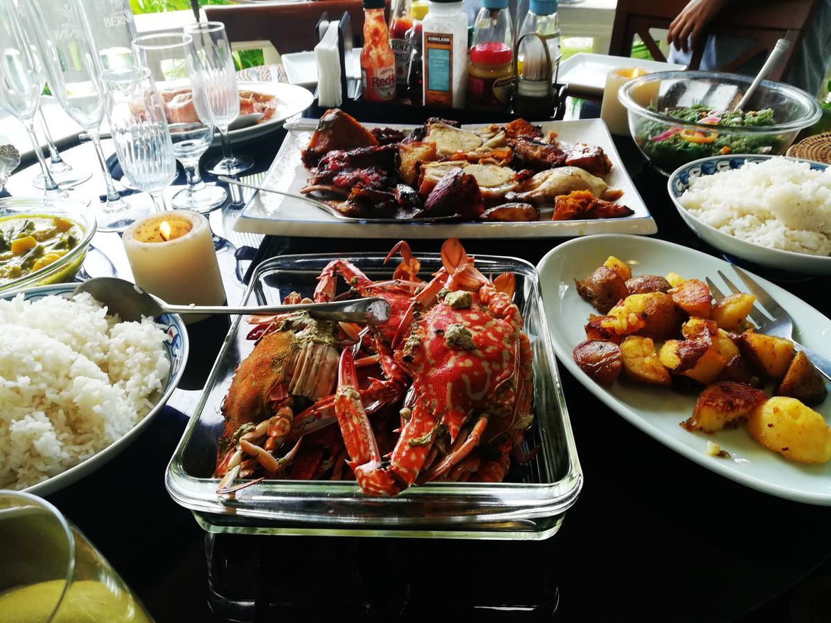 The Wilsons' Shangrila Bed & Breakfast Dumaguete City Ngoại thất bức ảnh